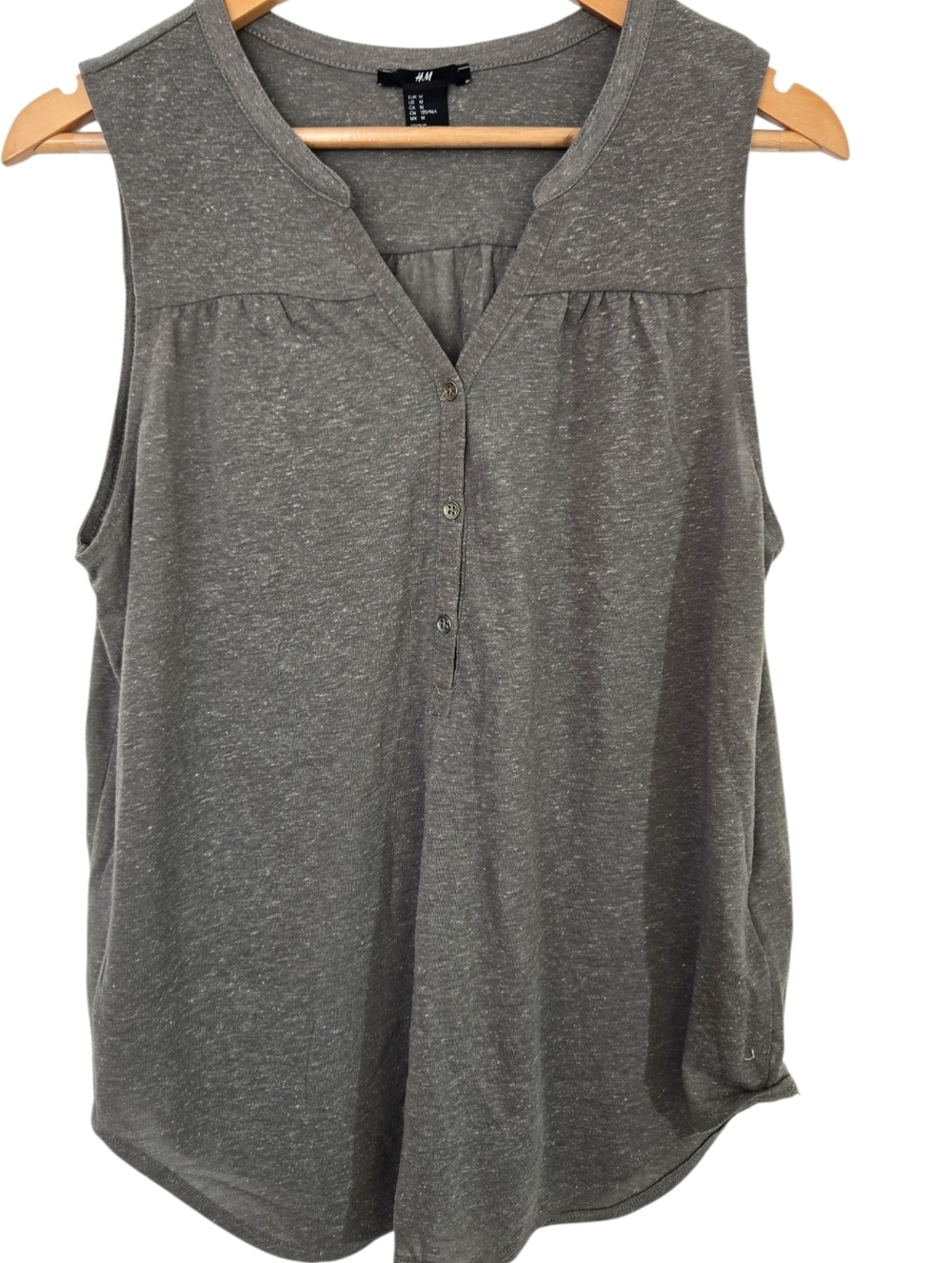 H&M Olive Sleeveless Henley Tank Top Soft Knit Casual Basic Medium